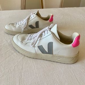 Veja barely worn sneakers!